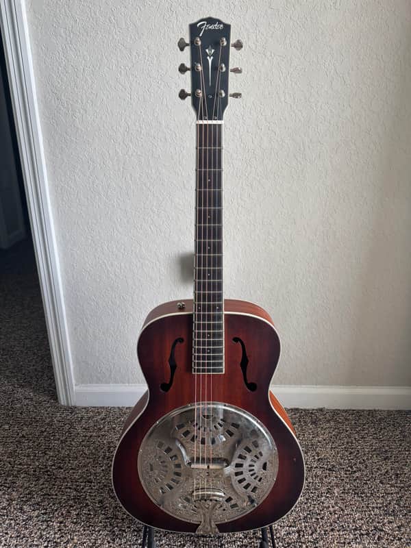 Fender Paramount PR-180E Resonator 2022 - Present Aged Cognac Burst image 1