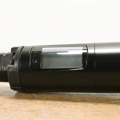 Immagine Sennheiser EW 500 G4-935 Handheld Microphone System - AW+ Band (NO PSU) CG015MN - 14