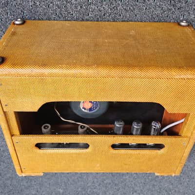 Fender Tweed Vibrolux Tube Amp image 6