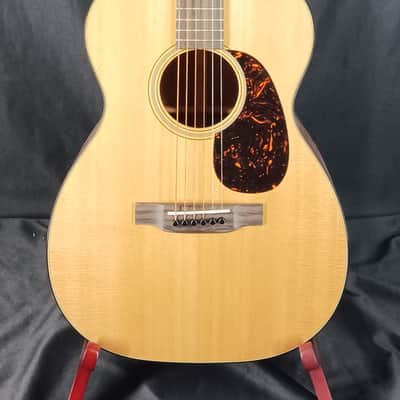 Martin 0018 Acoustic Guitar with Hardshell Case Serial #: 2800400 image 5