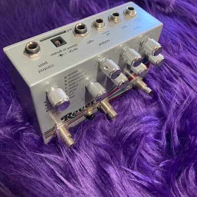 Empress Reverb 2010s - Graphic image 3