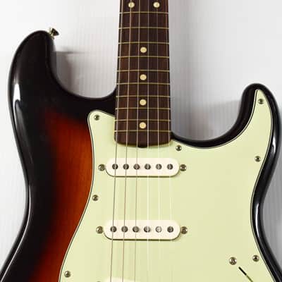 Fender Vintera II '60s Stratocaster - 3-Color Sunburst image 2