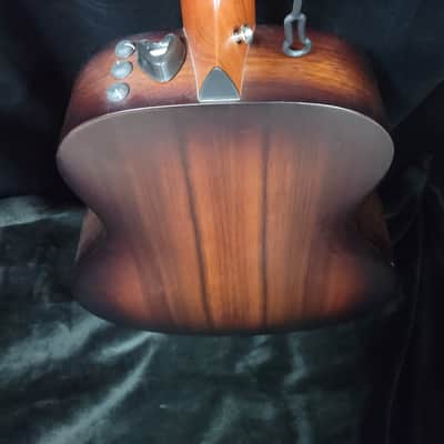 Taylor GS Mini-e Koa Plus Left-Handed - Shaded Edgeburst image 4