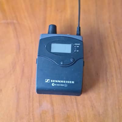 Sennheiser Sennheiser EK 300 IEM G2e Bodypack Receiver Stereo UHF 830-866MHz image 3