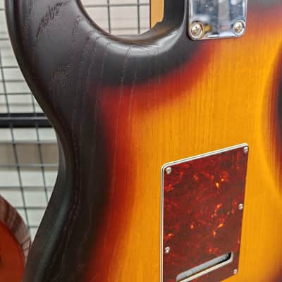 *RARE* 2025 Fender Japan Limited Edition FSR Stratocaster Raw Ash Rosewood Fingerboard 3 Color Sunburst (3TS) - USA Vintage PU - JD25 MIJ image 12