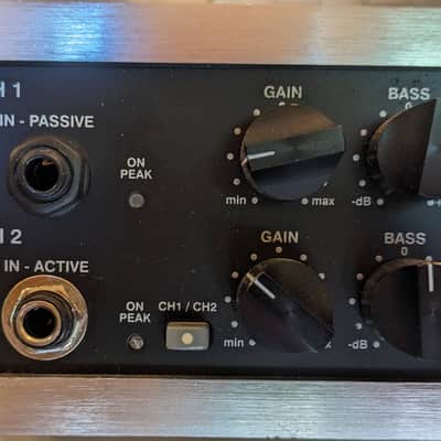 Epifani UL-502 Bass Amp, Two Channels image 2