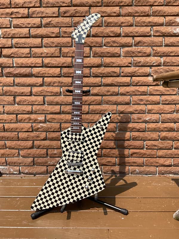 Hamer standard 2022 - Black White Checkerboard image 1