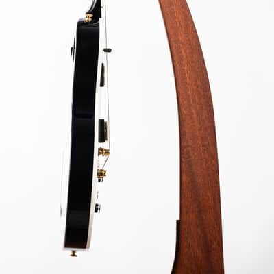 Gibson Les Paul Modern Supreme Trans Ebony Burst, Translucent Ebony Burst | Demo image 7