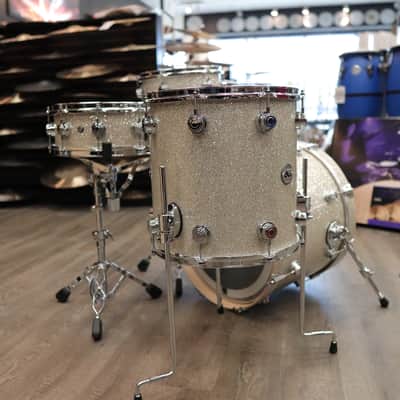 DW Collector's Series "333" Maple 4-Piece Shell Pack 20/12/14 w/ 5.5x14" Snare Drum (Broken Glass w/ Chrome Hardware) image 7