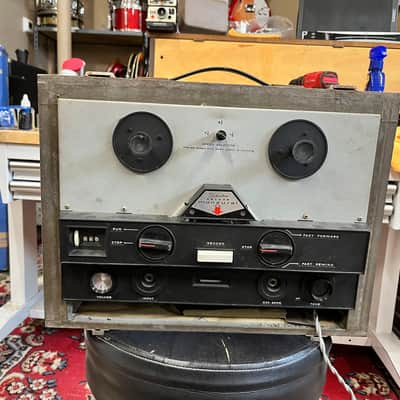 Silvertone 5234 monaural tape recorder reel to reel 1960s image 1