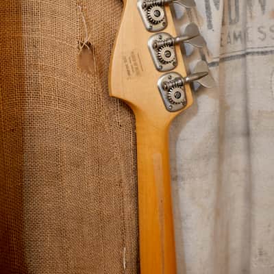 Fender Musicmaster Bass 1975 - Blue image 9