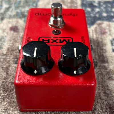 MXR Dyna Comp Compressor M102 Guitar Effect Pedal! image 5