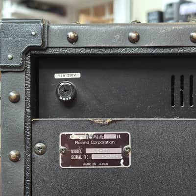 Roland JC-77 Jazz Chorus 80 Watt 2x10" Solid-State Combo Amp image 10