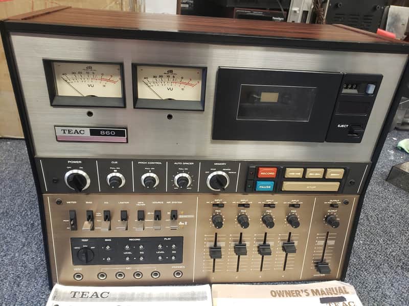 Rare!! Teac A-860 