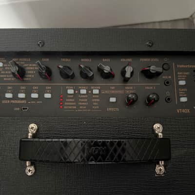 Vox VT40X 40-Watt 1x10 Digital Modeling Guitar Combo 2015 - Present - Black image 2