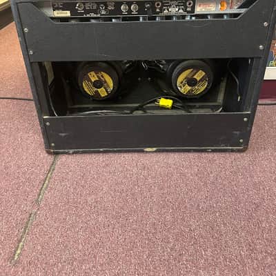Fender '65 Twin Reverb Reissue 85-Watt 2x12" Guitar Combo 1991 - Present - Black image 7