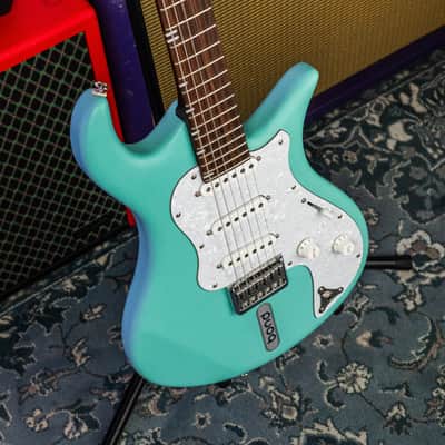 Bond Star in Seafoam Green image 12