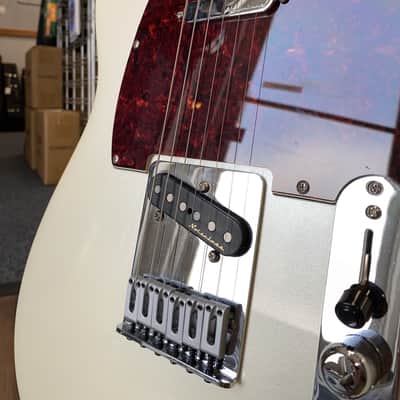 Fender Player II Modified Telecaster Maple Fingerboard Olympic Pearl 2025 - Present - Olympic Pearl with Gig Bag image 2