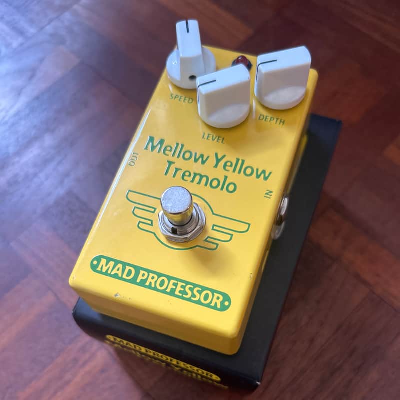 Mad Professor Mellow Yellow Tremolo 2010s - Yellow image 1