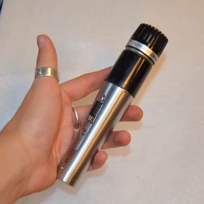 Shure real Vintage Microphone Unidyne III / Model 545-SD * Made in 1970 in the USA * Comes with the Original Bag * about 50 years old / very rare / sounds great for stage and studio image 3