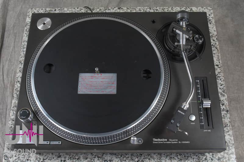 Technics SL-1200MK5 Black Direct Drive DJ Turntable in Good