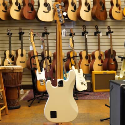 Fender Deluxe Active Precision Bass Special 2017 Olympic White w/Molded Hard Case image 6