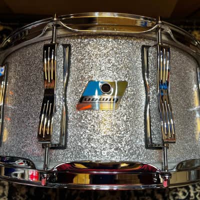 Ludwig 6.5" x 14" Classic Maple Custom Snare Drum - Silver Sparkle image 1