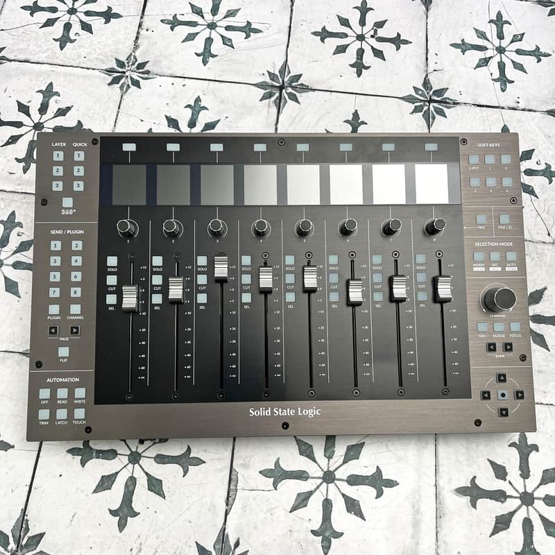 Solid State Logic SSL UF8 DAW Controller image 1