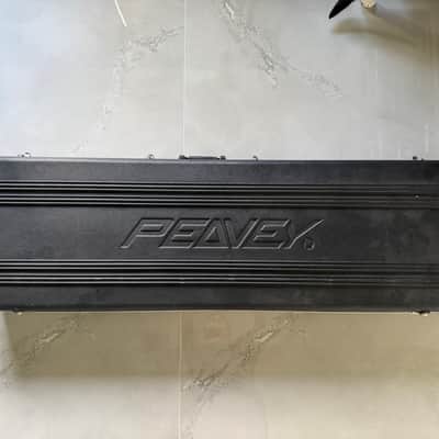 2005 Peavey Cirrus 4 USA Fretless image 7