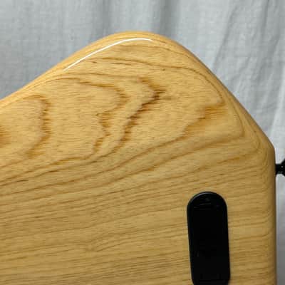 Skjold Wyvern David Dyson Signature Model #3 of 25 5-string Bass image 9