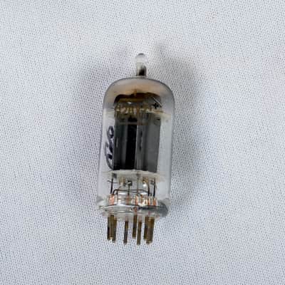 RCA 12AX7 / ECC83 – Made in USA – Strong Testing Vintage Tube image 2