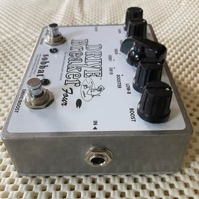 ギター sobbat DRIVE Breaker Four DB-4R Sobbat Drive Breaker DB4R White | Reverb