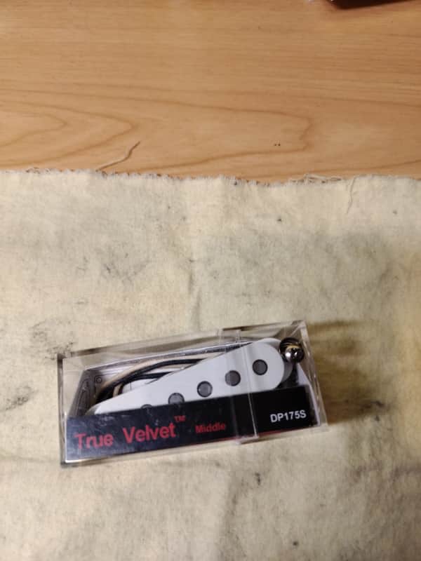 DiMarzio DP175SW True Velvet Single Coil Middle Pickup
