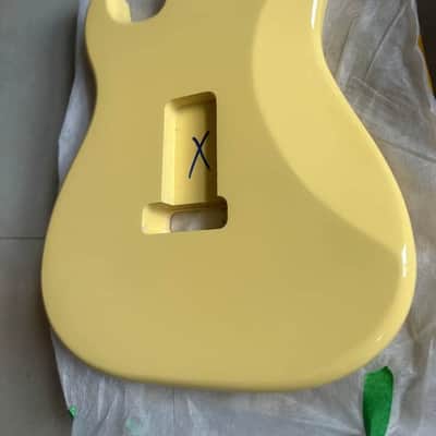 Creamy Yellow Finish Guitar Stratocaster Strat Style Poplar Wood Body image 3
