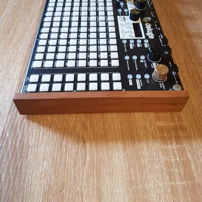 Synthstrom Audible Deluge 64-Voice Desktop Synthesizer with OLED Display 2022 - Present - Black image 3