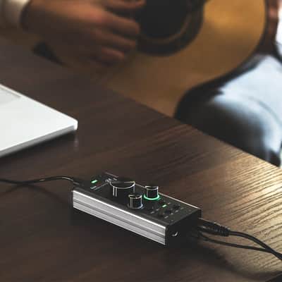 KNA Pickups PAS-24 Portable Audio Station image 2