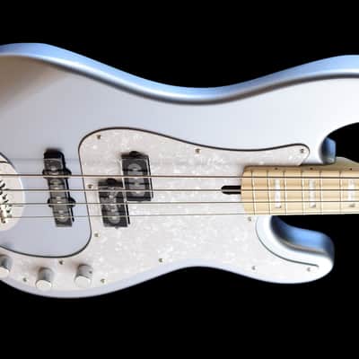 Lakland Skyline Series 44-64 (Custom PJ), 1.5" Neck - Ice Blue, Maple Fingerboard image 4