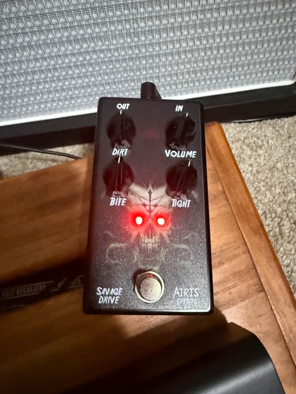 Airis Effects Savage Drive V3 - Black image 1