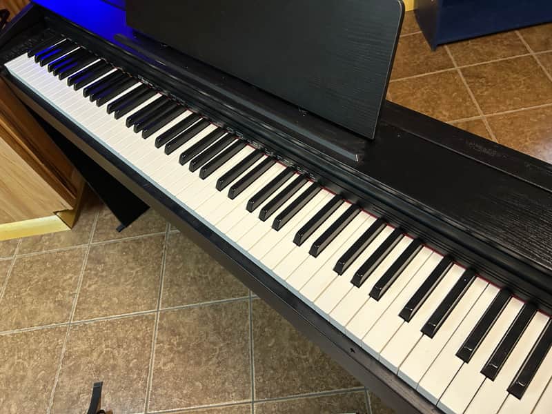 Casio PX-870 Privia 88-Key Digital Console Piano 2010s - Black image 1