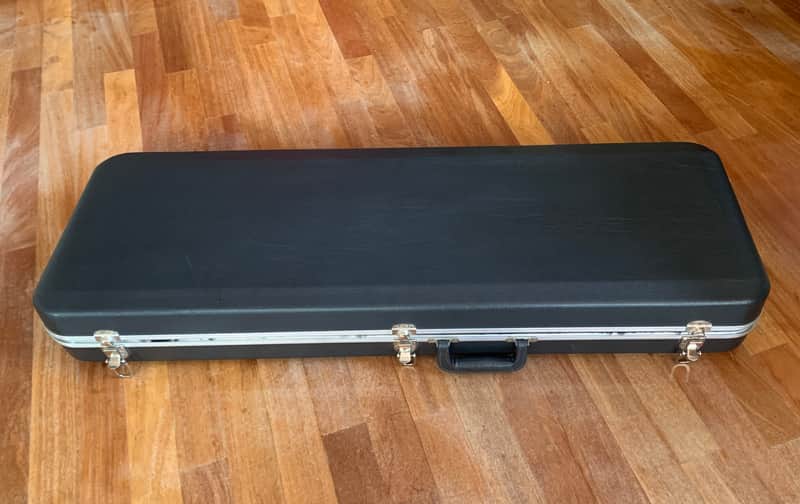 Estuche rígido para guitarra eléctrica image 1