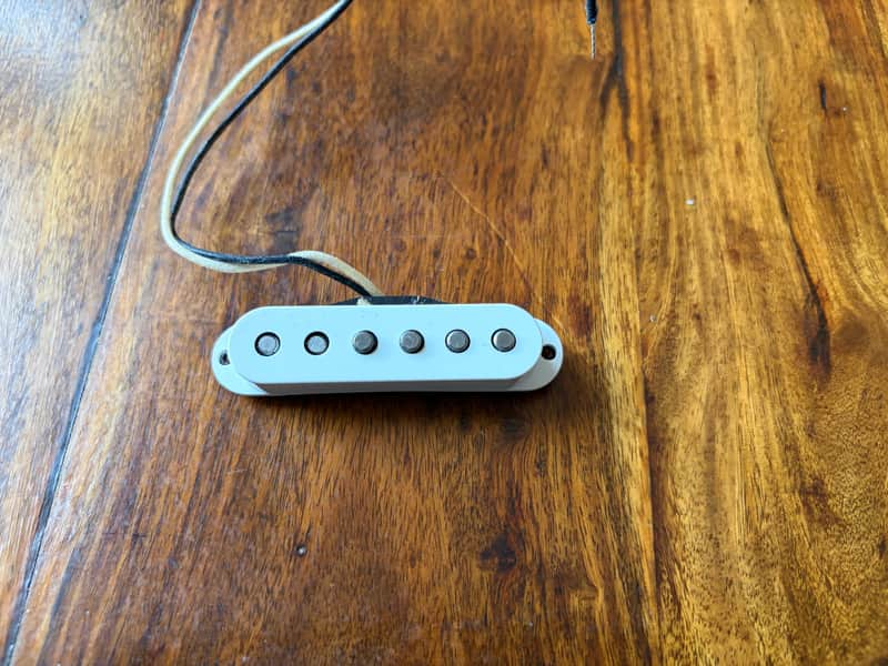 Fender Pure vintage 61 Stratocaster pickup - White image 1
