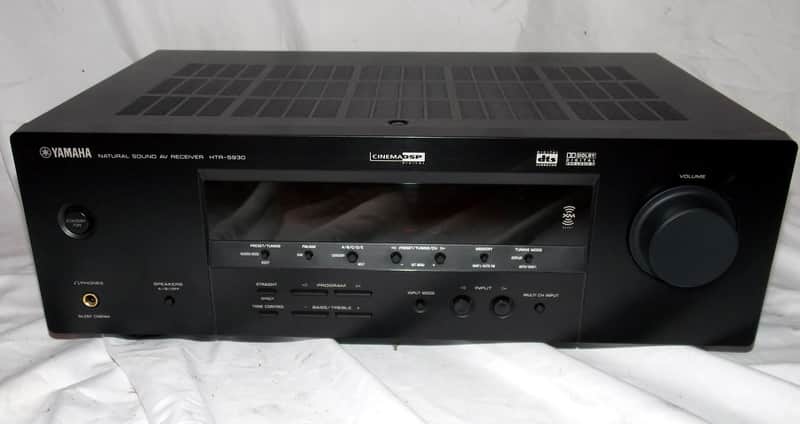 Yamaha HTR-5930 receiver with manual and remote image 1