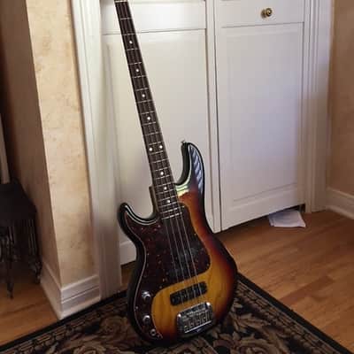 G&L Lefty SB-2 Bass 1995 3 Tone Sunburst image 1