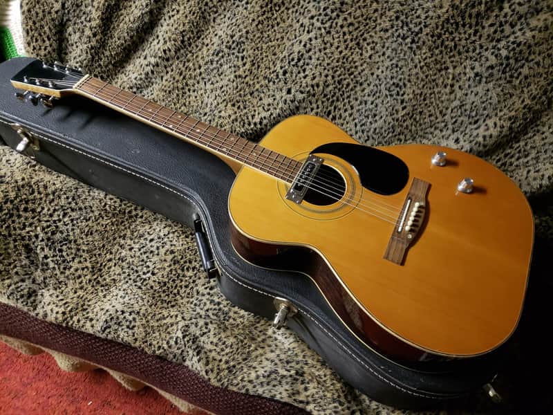 Vintage Fame Acoustic Electric Guitar 747 Chet Atkins MIJ Japan 1970's w/Hard Shell Dean Case! image 1