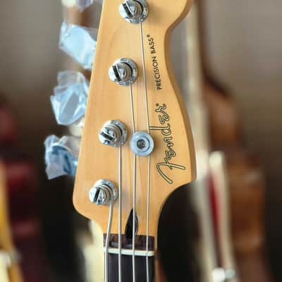 Fender Player II Precision Bass 75th Anniversary 2026 - Diamond Dust Sparkle image 10