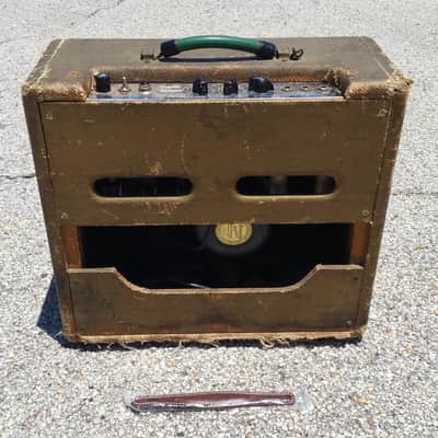 Vintage 1954 Fender Tweed Deluxe Guitar Amplifier 5D3 Wide Panel image 6