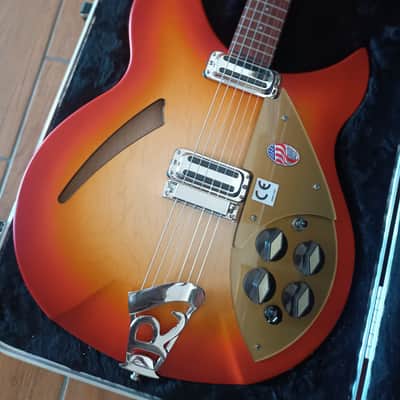 Rickenbacker 330 Limited Edition Collector image 1