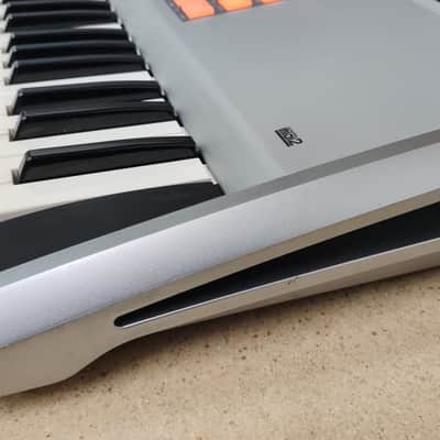 Roland Fantom-X7 76-Key Keyboard Workstation 2004 - 2008 - Silver image 8