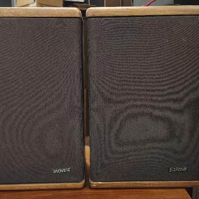 Baby Advent speakers in excellent condition - 1980's image 2