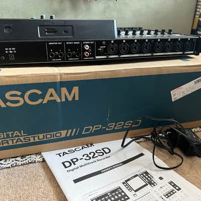 TASCAM DP-32SD 32-track Digital Portastudio 2014 - Present - Black image 6
